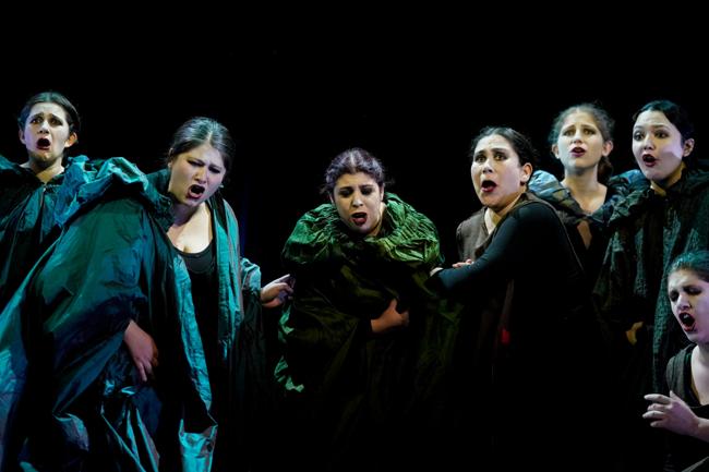 Sol Risé in Macbeth apparitions and chorus with Juventus Lyrica, Buenos Aires